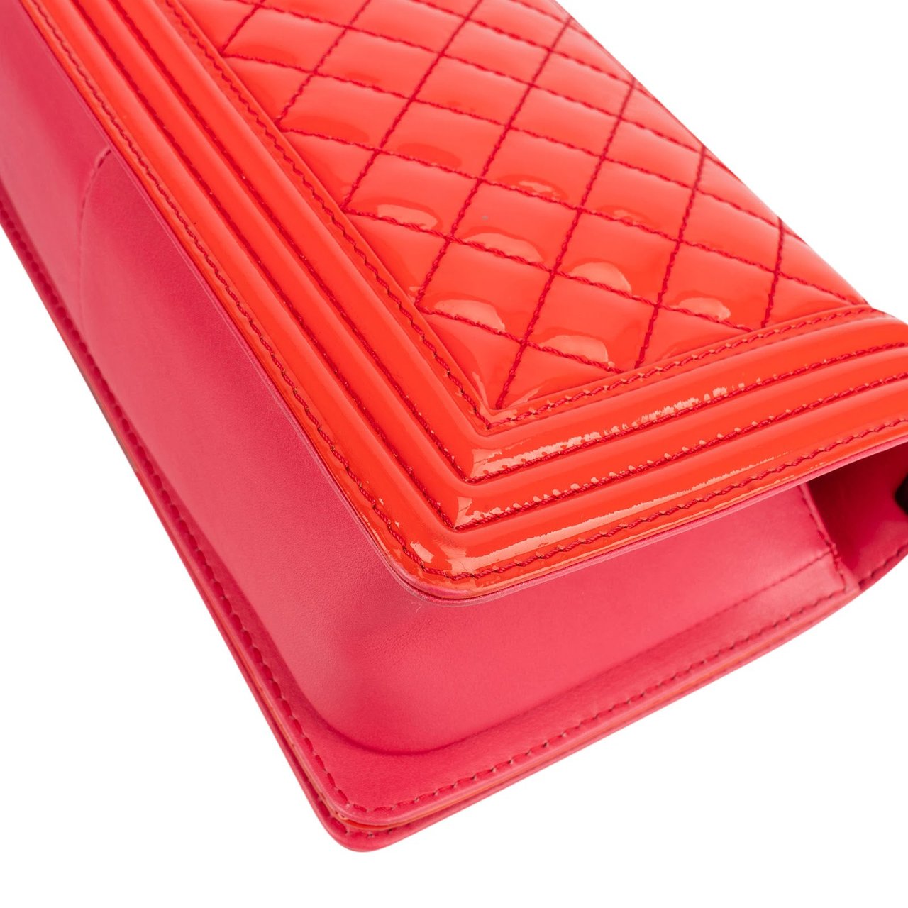 Chanel Chanel Quilted Patent Leather Boy Single Flap Crossbody Bag Rood