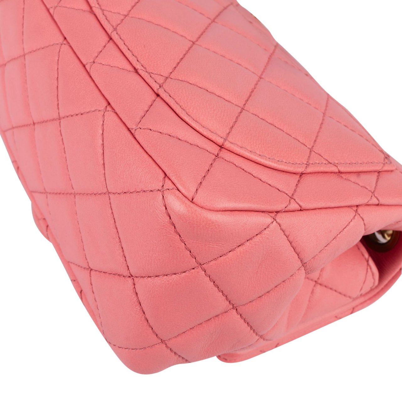 Chanel Chanel Quilted Lambskin Mini Rectangular Adjustable Single Flap Crossbody Bag Rood