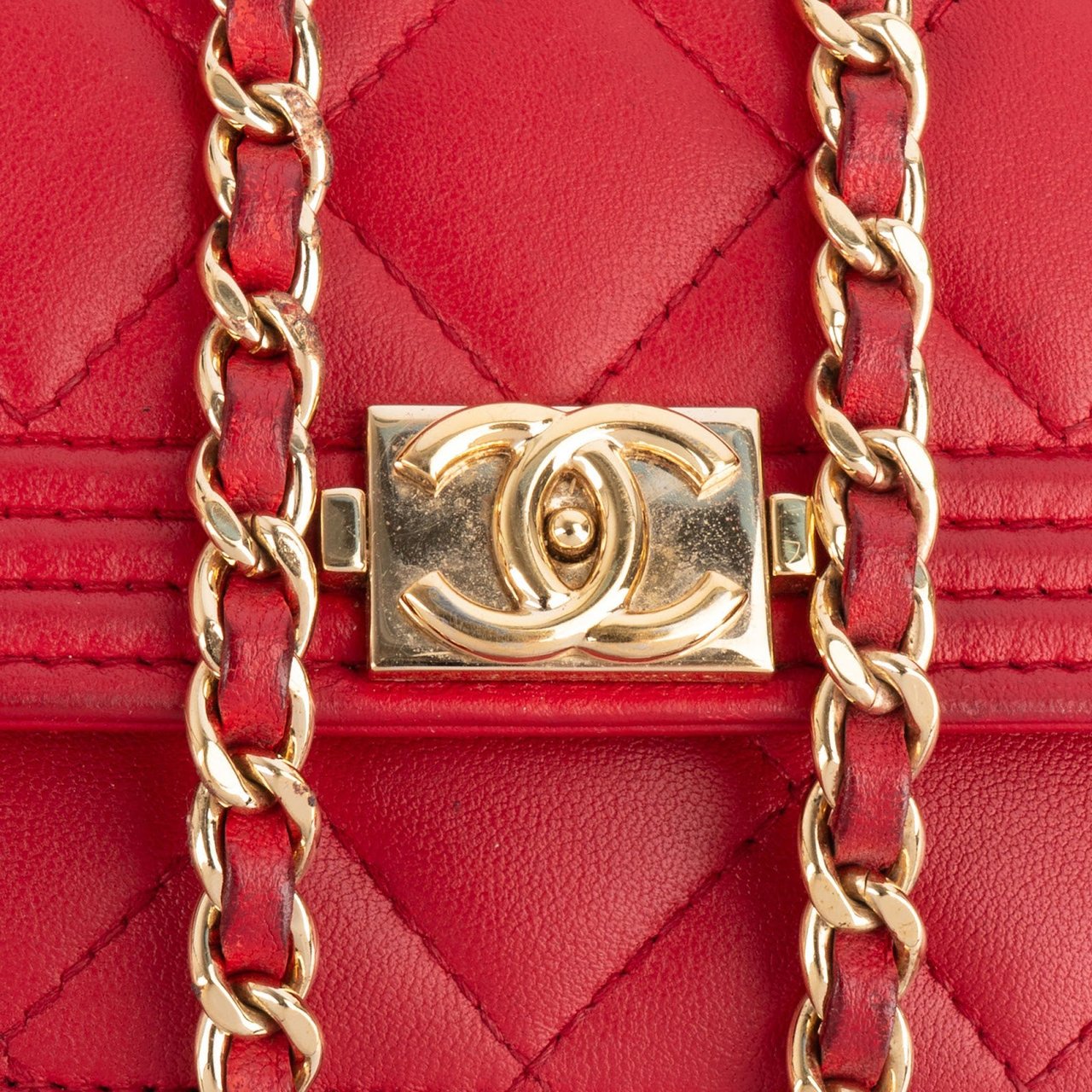 Chanel Quilted Leather Boy Wallet On Chain Crossbody Bag Rood
