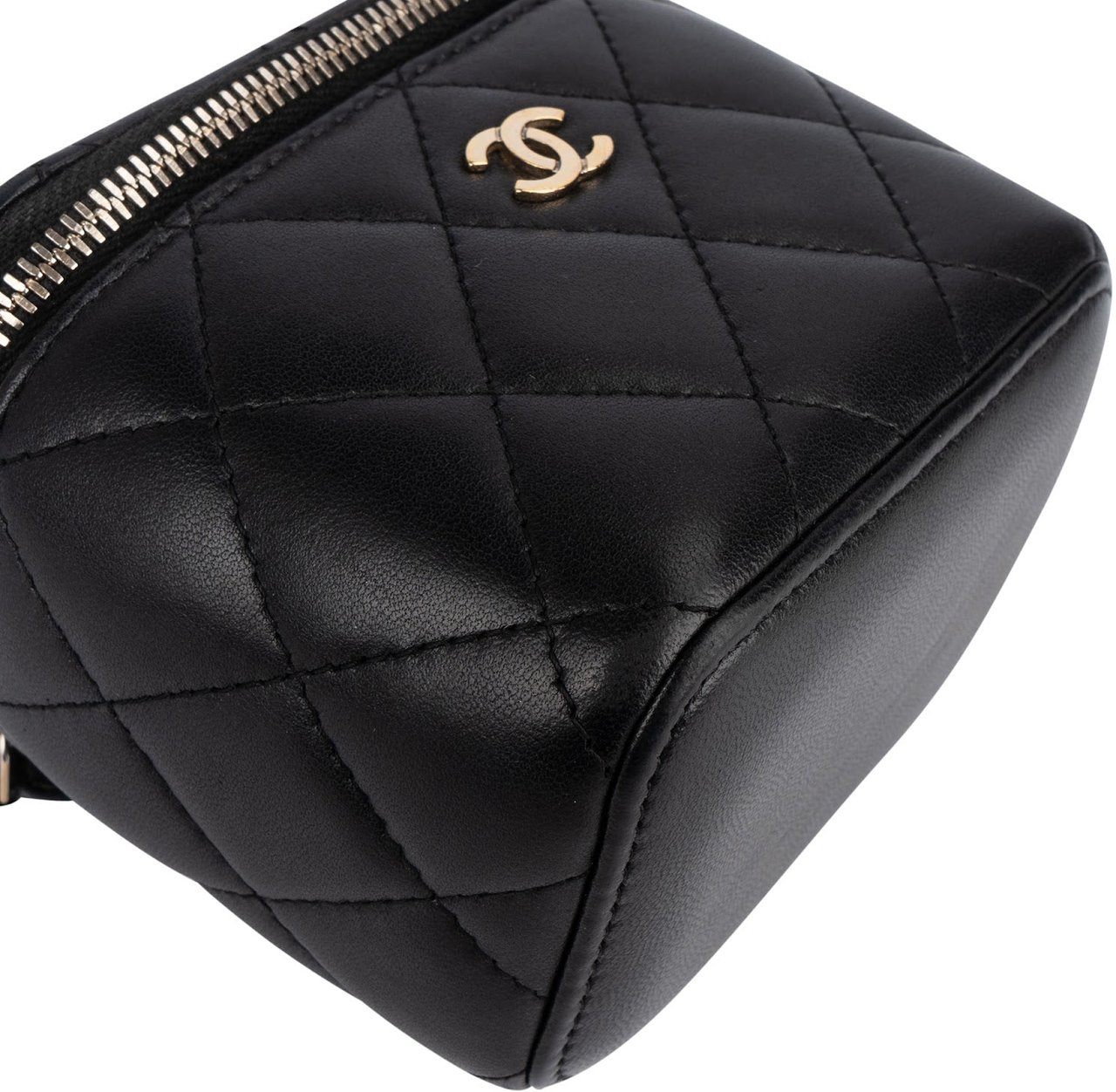Chanel Chanel Quilted Lambskin Mini Vanity Chain Crossbody Bag Zwart