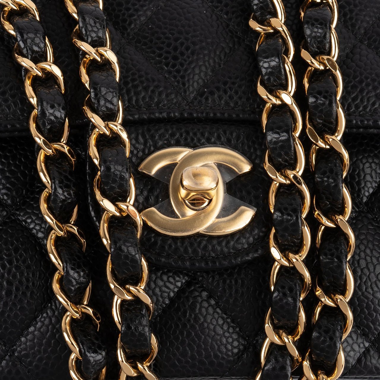 Chanel Chanel Quilted Caviar Leather Small Double Flap Shoulder Bag Zwart