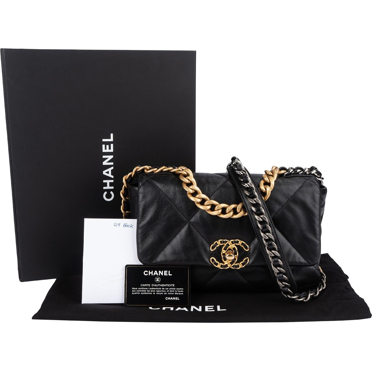 Chanel Chanel 19 Quilted Lambskin Single Flap Crossbody Bag Zwart