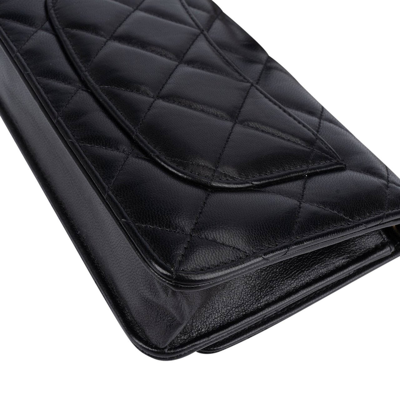 Chanel Quilted Calfskin Punk Grommet Wallet On Chain Crossbody Bag Zwart