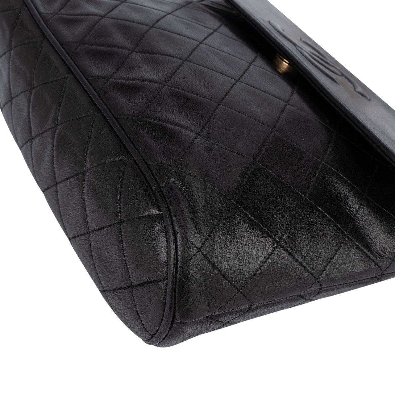 Chanel Quilted Lambskin CC Tassel Single Flap Crossbody Bag Zwart