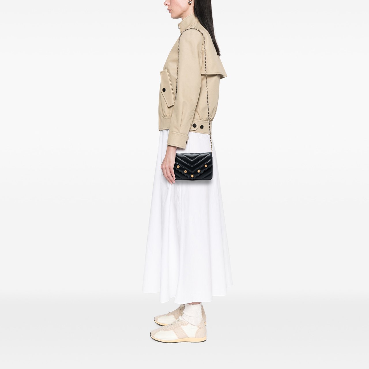 Chanel Chevron Lambskin Button Wallet On Chain Zwart
