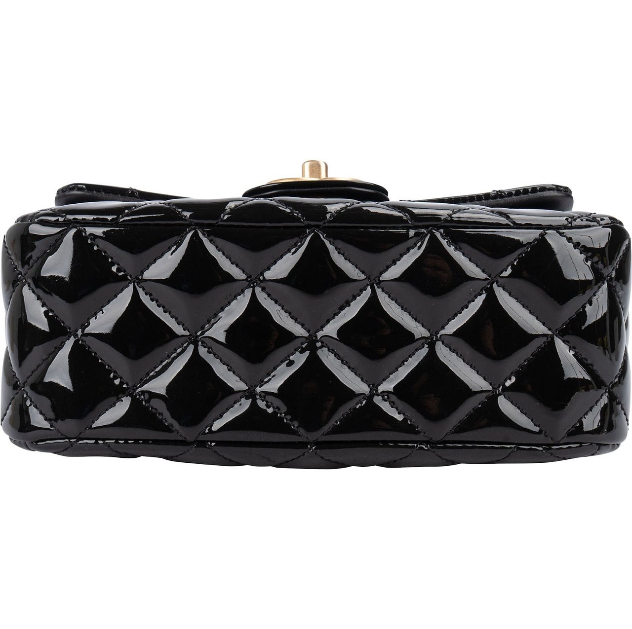Chanel Chanel Quilted Patent Leather Mini Rectangular Single Flap Heart Chain Crossbody Bag Zwart