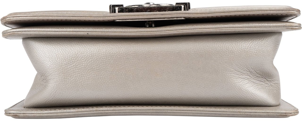 Chanel Chanel Metallic Chevron Caviar Leather Boy Single Flap Crossbody Bag Divers