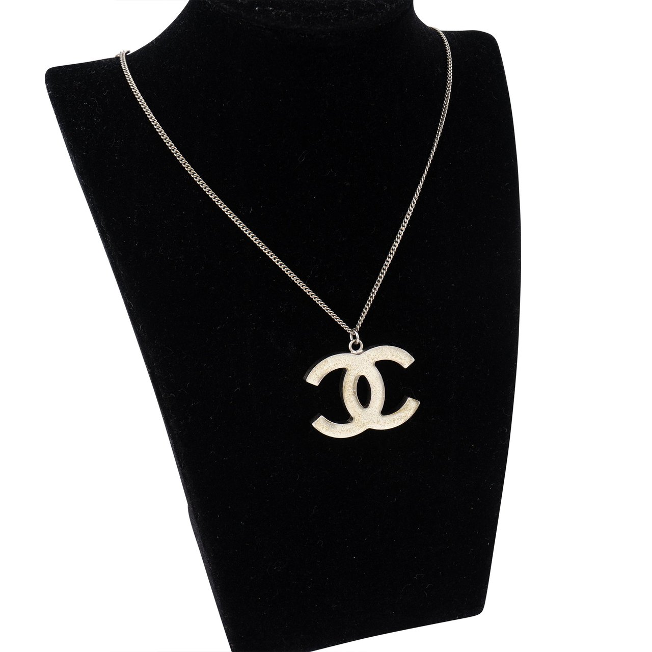 Chanel Chanel Baguette Crystal CC Necklace Divers