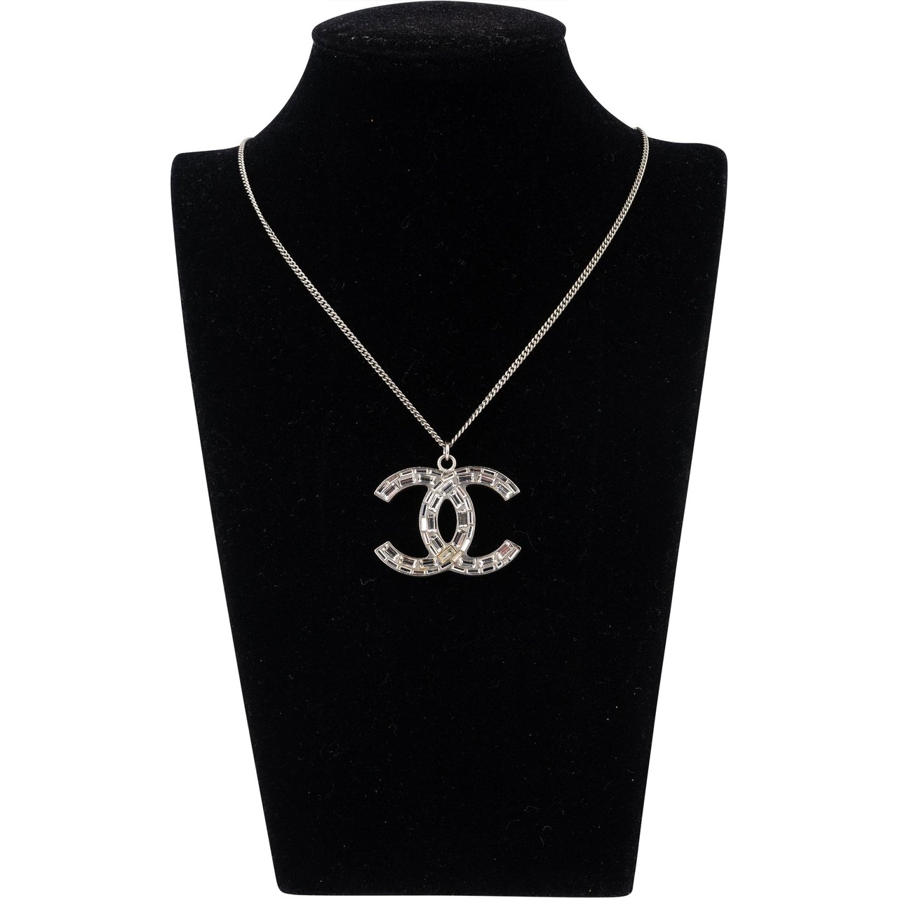 Chanel Chanel Baguette Crystal CC Necklace Divers