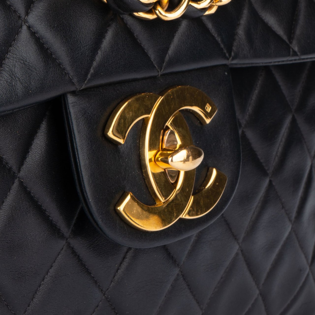 Chanel Chanel Quilted Lambskin 24K Gold Maxi Single Flap Crossbody Bag Divers