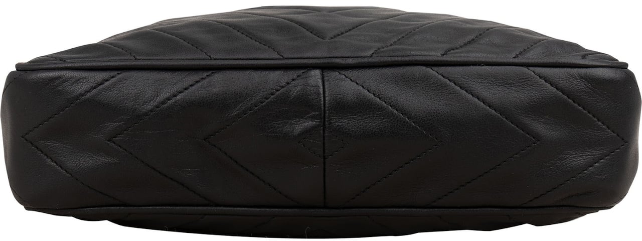 Chanel Chanel Quilted Lambskin CC Tassel Crossbody Bag Zwart