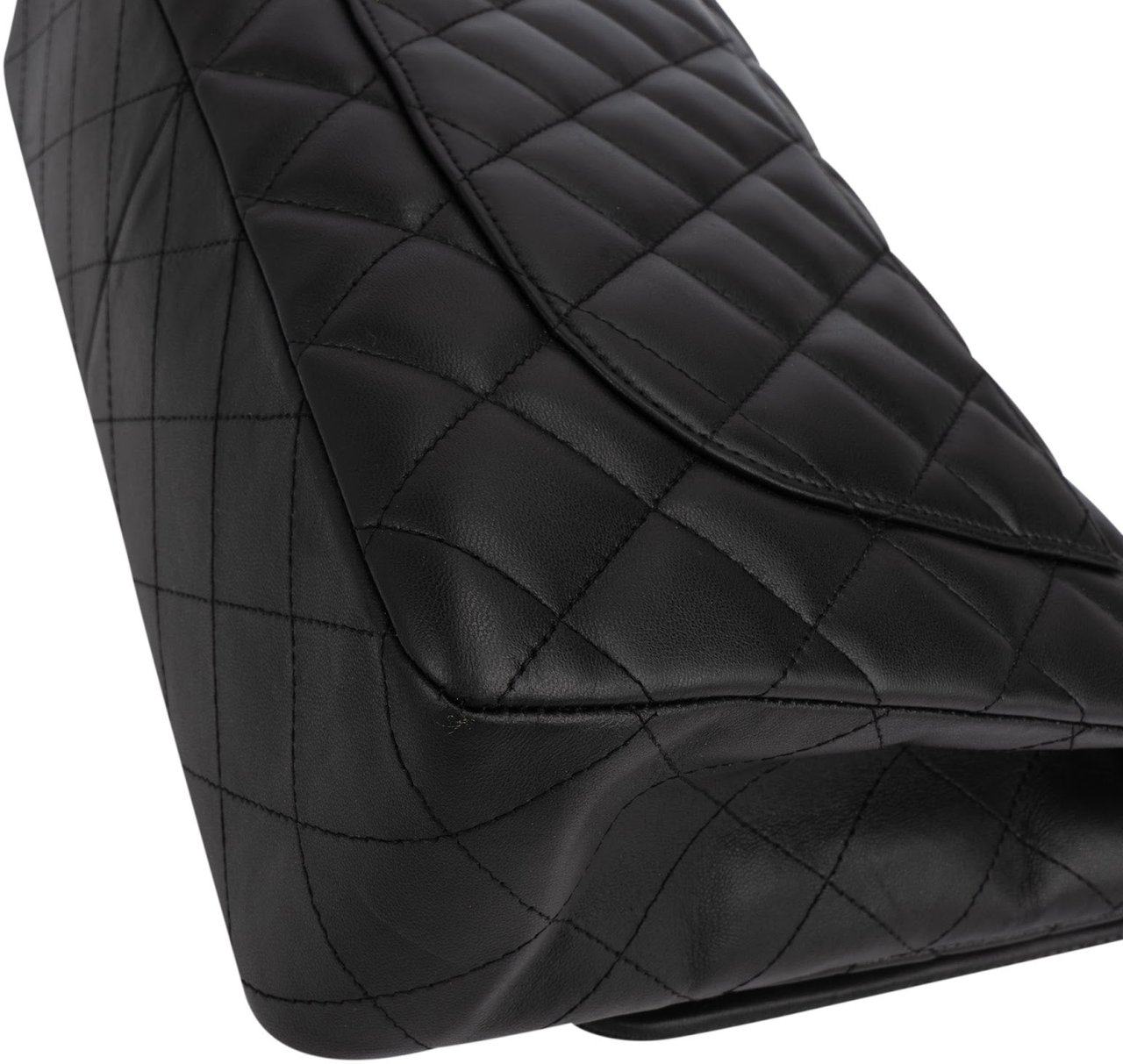 Chanel Quilted Lambskin Jumbo Single Flap Shoulder Crossbody Bag Zwart