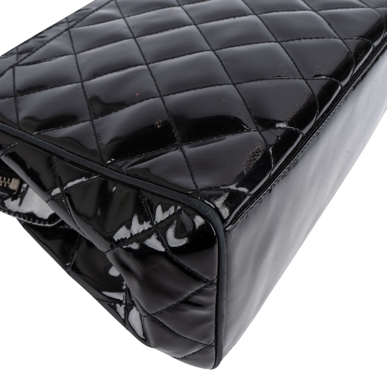 Chanel Quilted Patent Leather CC Small Tote Handbag Zwart