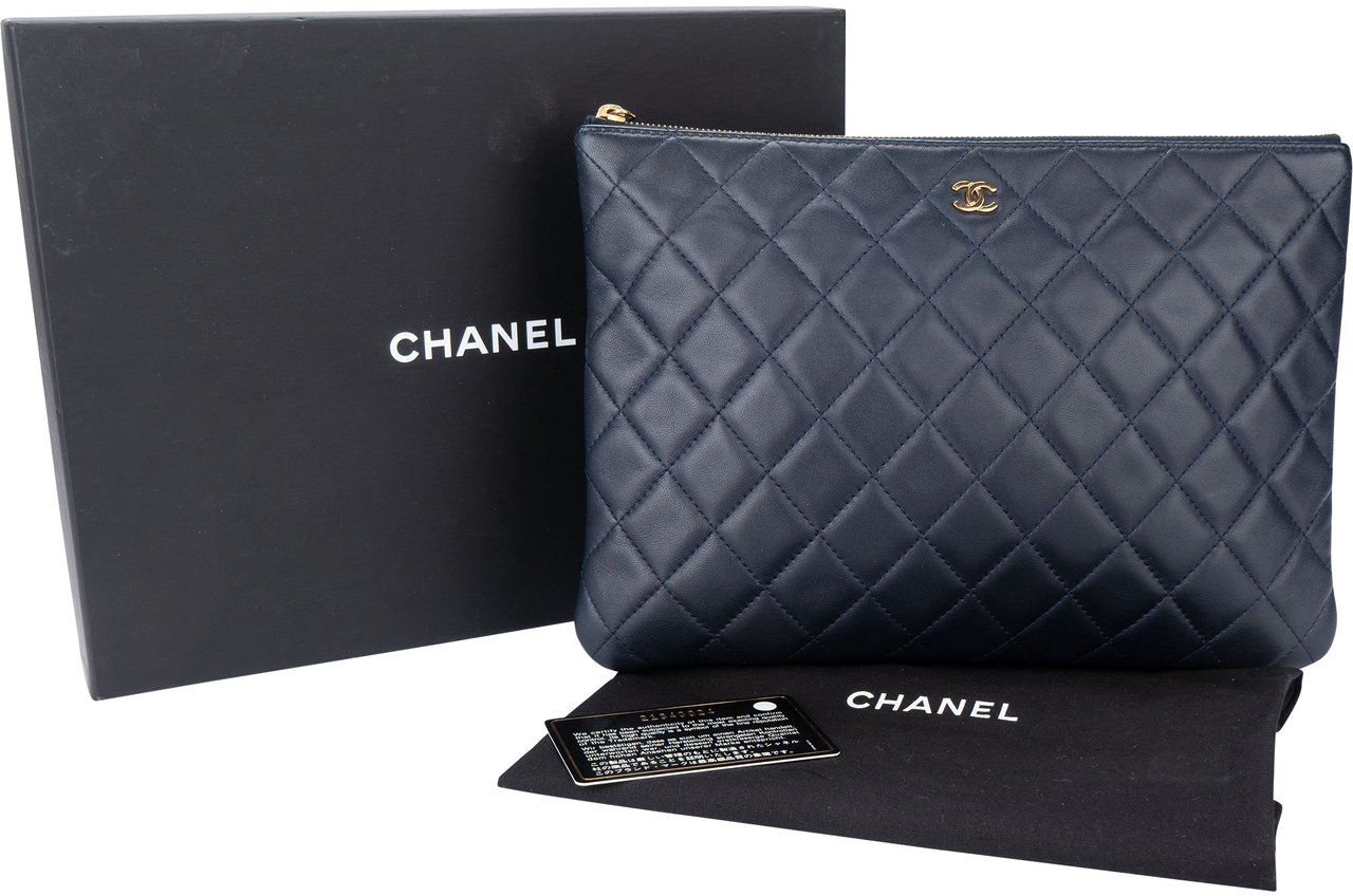Chanel Chanel Quilted Lambskin CC Clutch Divers