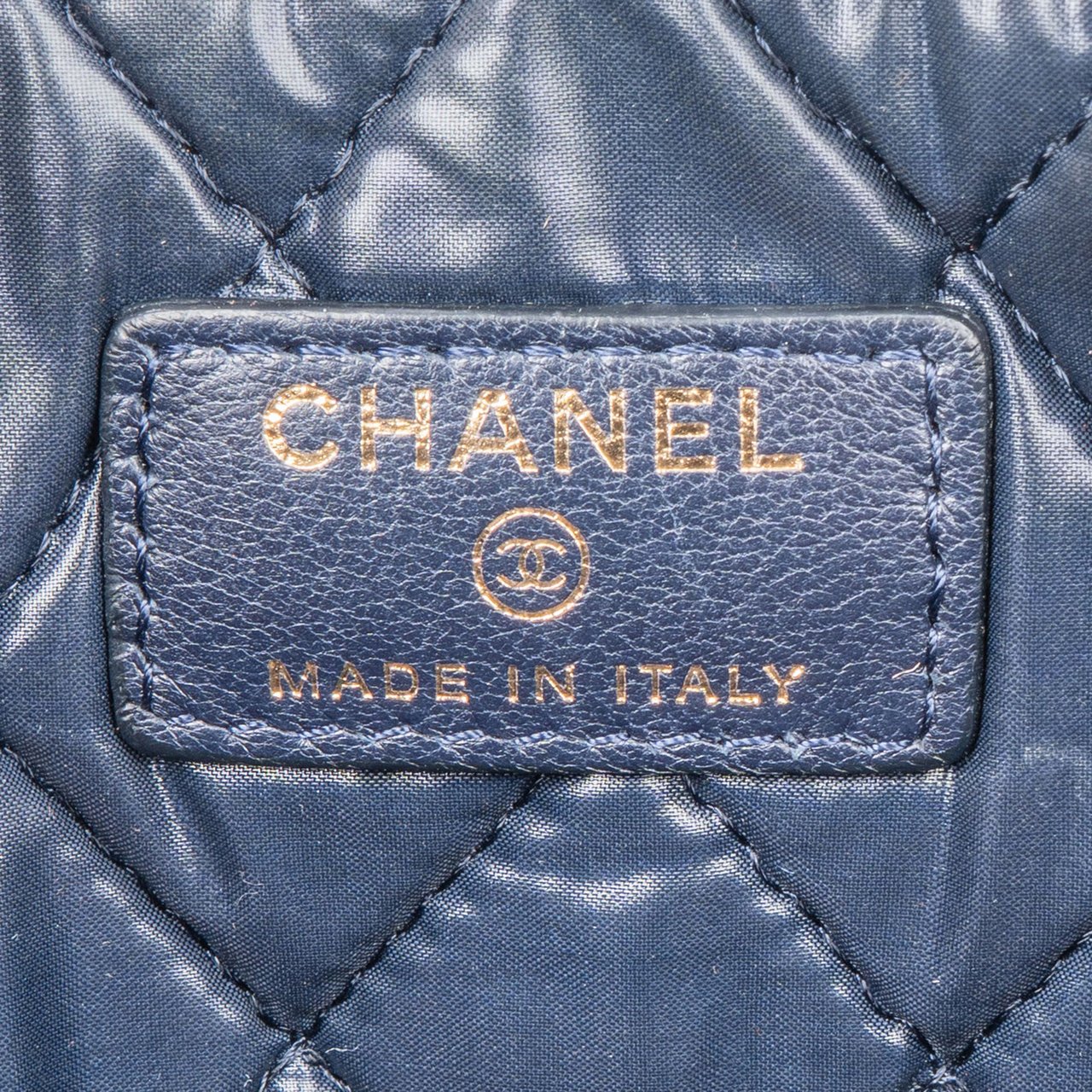 Chanel Chanel Quilted Lambskin CC Clutch Divers