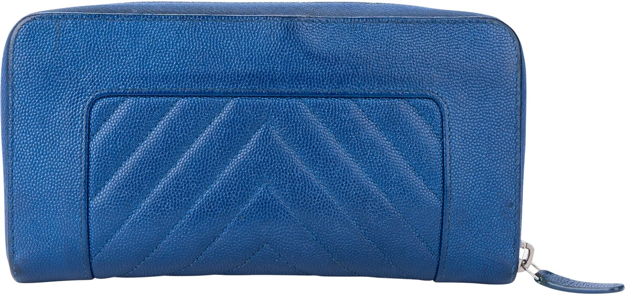 Chanel Chanel Chevron Caviar Leather Wallet Divers