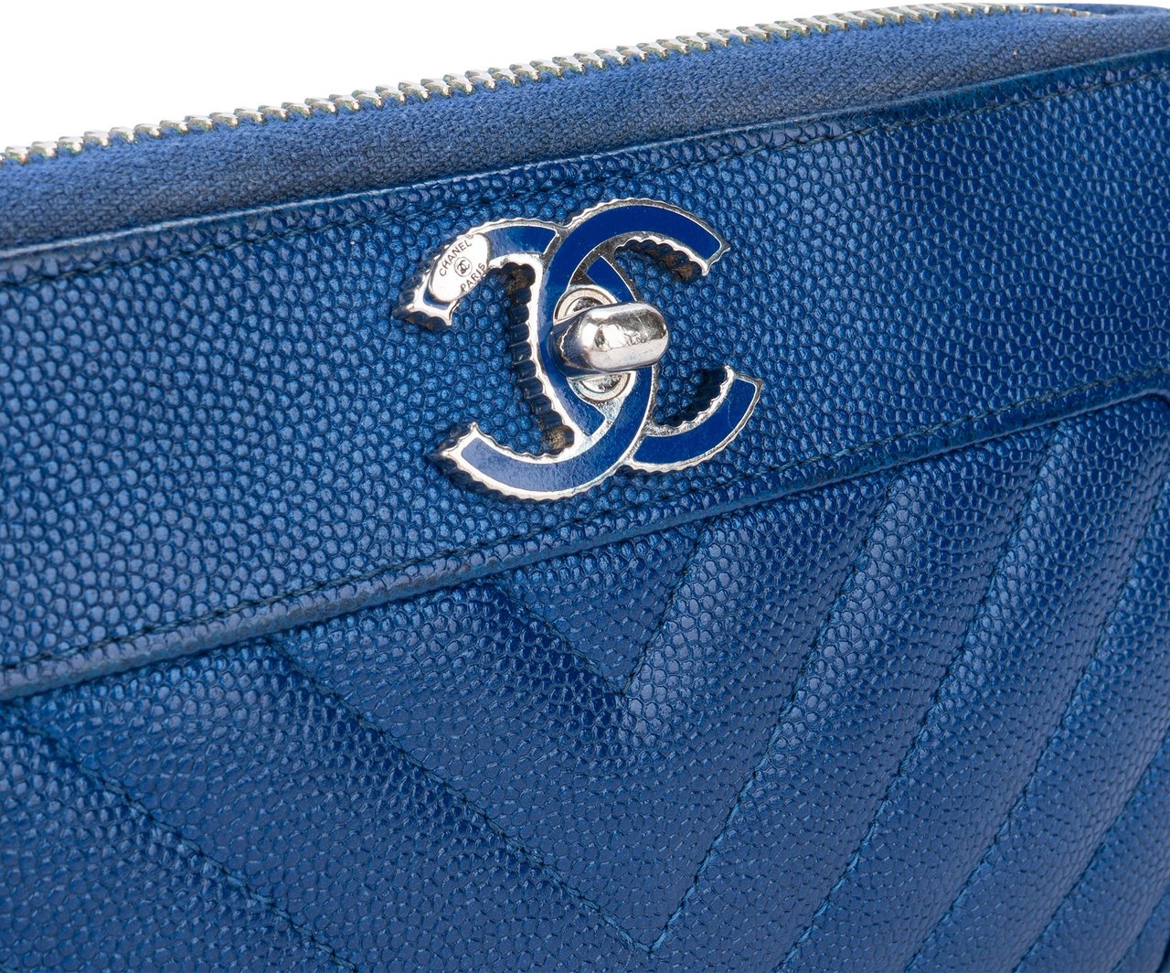 Chanel Chanel Chevron Caviar Leather Wallet Divers