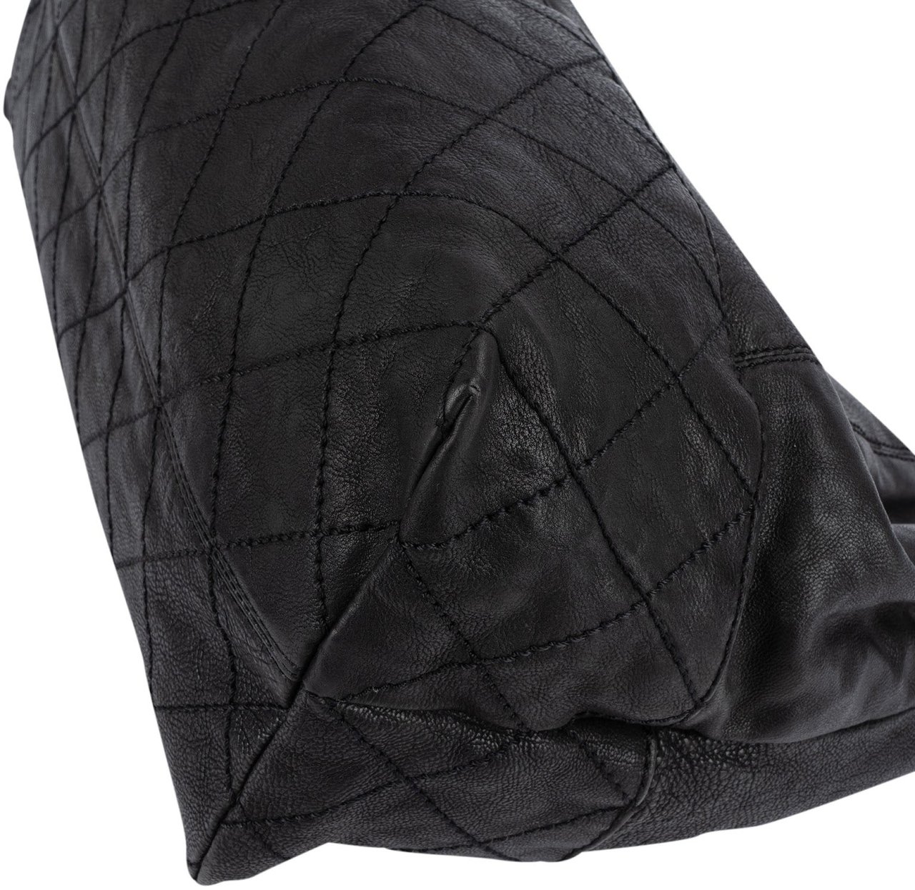 Chanel Chanel Stitchng Caviar Leather CC Handbag Zwart