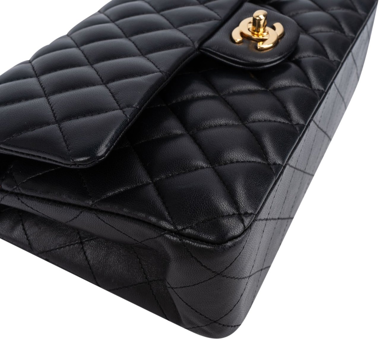 Chanel Chanel Quilted Lambskin Medium Double Flap Shoulder Bag Zwart