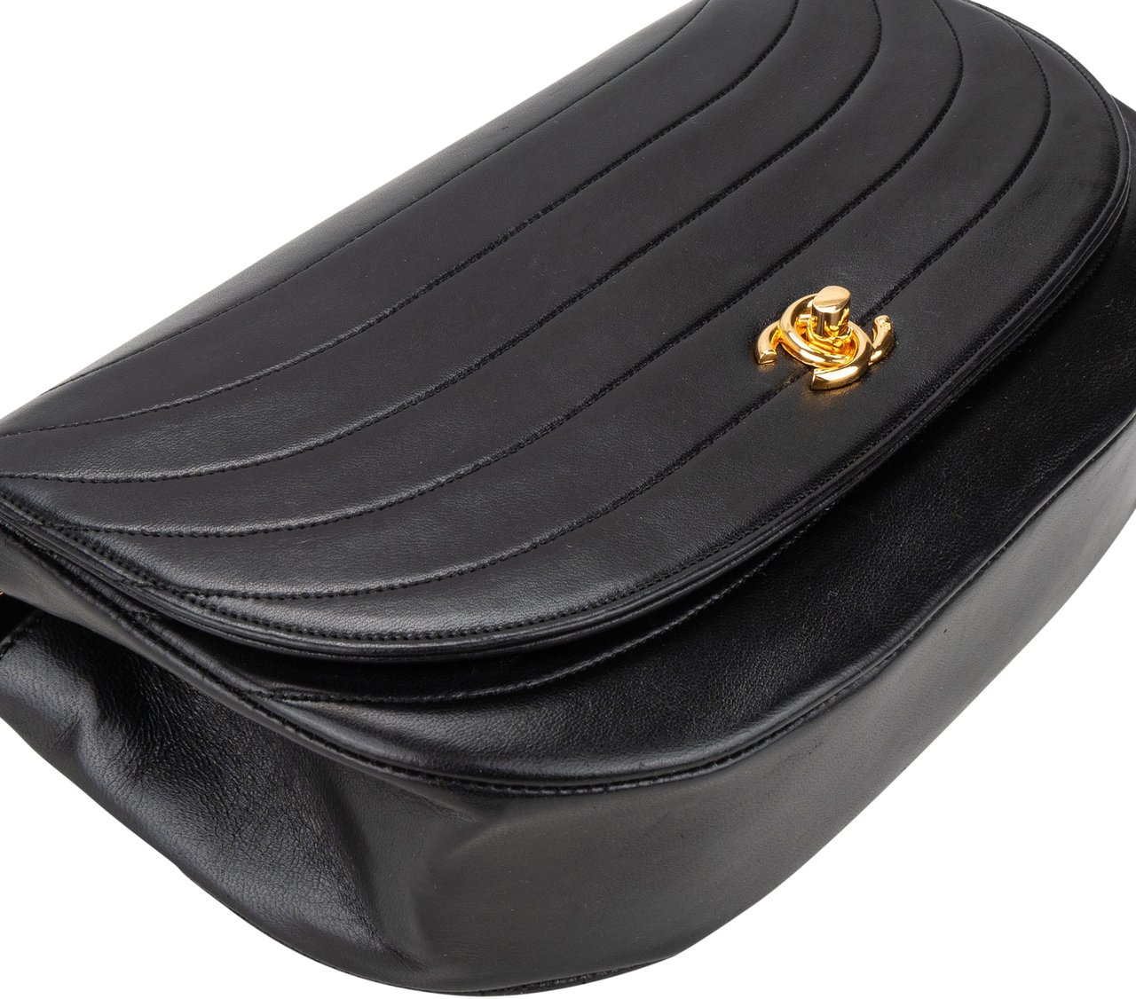 Chanel Chanel Quilted Lambskin 24K Gold Halfmoon Single Flap Shoulder Bag Divers