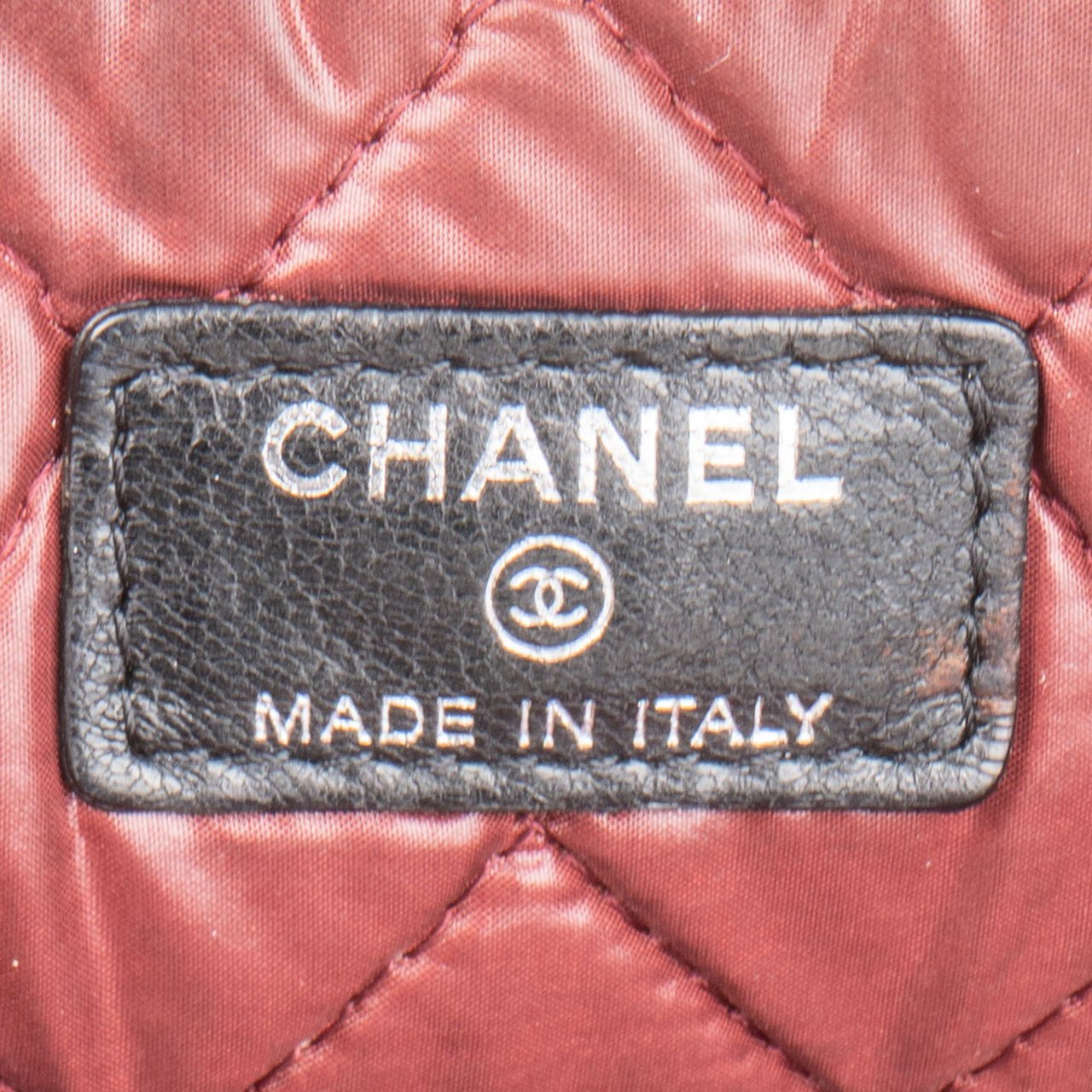 Chanel Chanel Quilted Lambskin CC Clutch Divers
