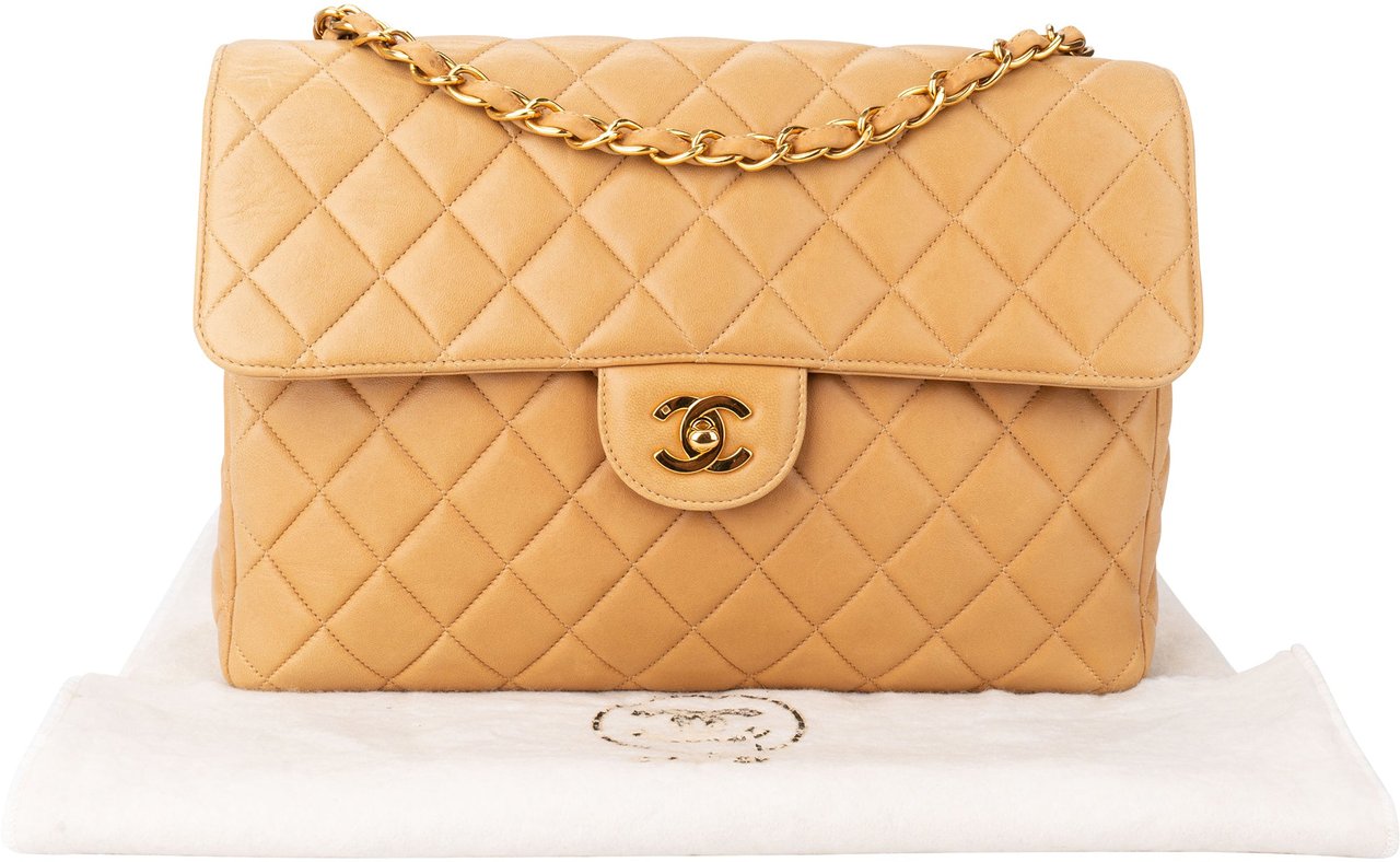 Chanel Chanel Quilted Lambskin 24K Gold Jumbo Single Flap Crossbody Bag Divers