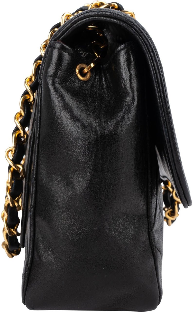 Chanel Chanel Quilted Lambskin 24K Gold Single Flap Crossbody Bag Zwart