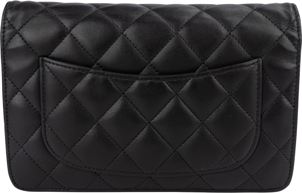 Chanel Chanel Quilted Lambskin Wallet on Chain Crossbody Bag Zwart
