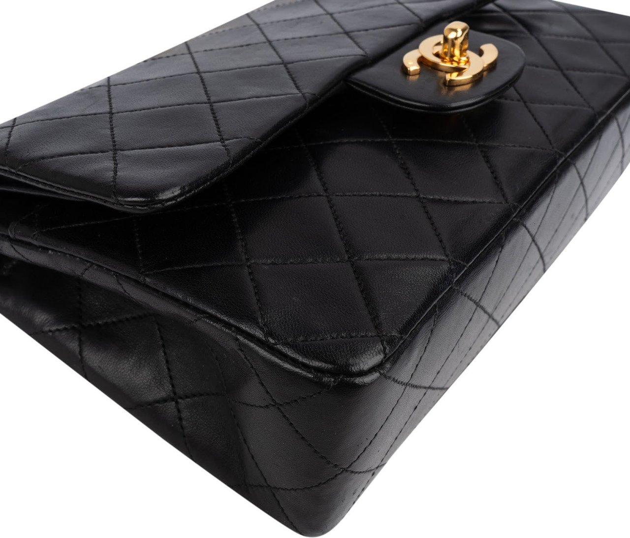 Chanel Chanel Quilted Lambskin 24K Gold Small Double Flap Shoulder Bag Zwart