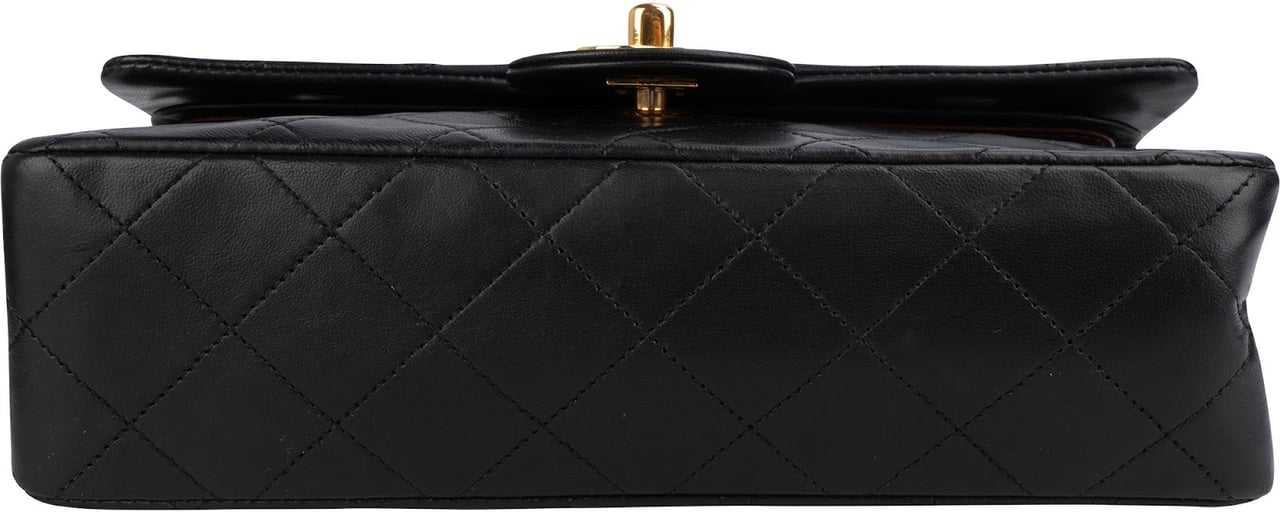 Chanel Chanel Quilted Lambskin 24K Gold Small Double Flap Shoulder Bag Zwart