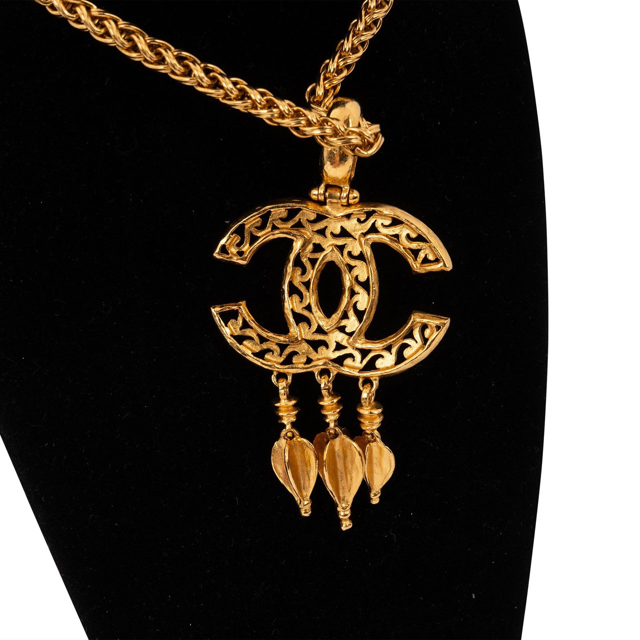 Chanel Chanel Golden CC Longo Necklace Divers