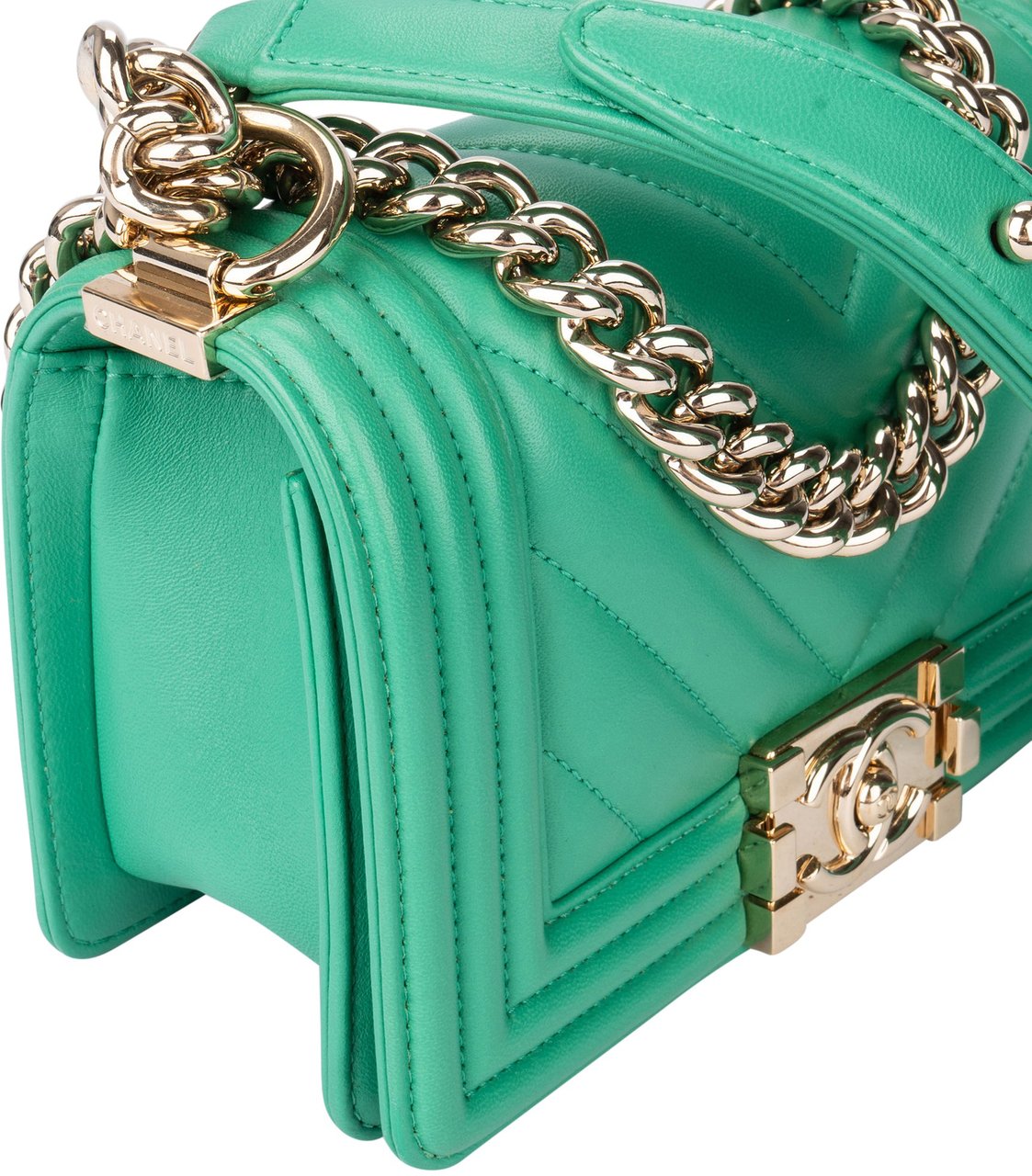 Chanel Chanel Chevron Lambskin Boy Single Flap Crossbody Bag Divers