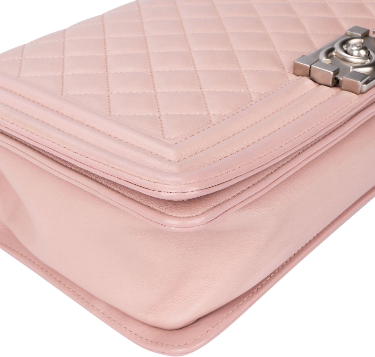 Chanel Chanel Quilted Lambskin Boy Single Flap Crossbody Bag Divers