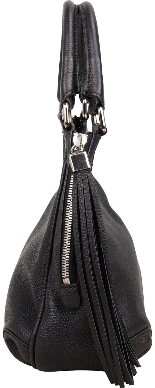 Chanel Grained Calfskin Tassel Hobo Shoulder Bag Zwart