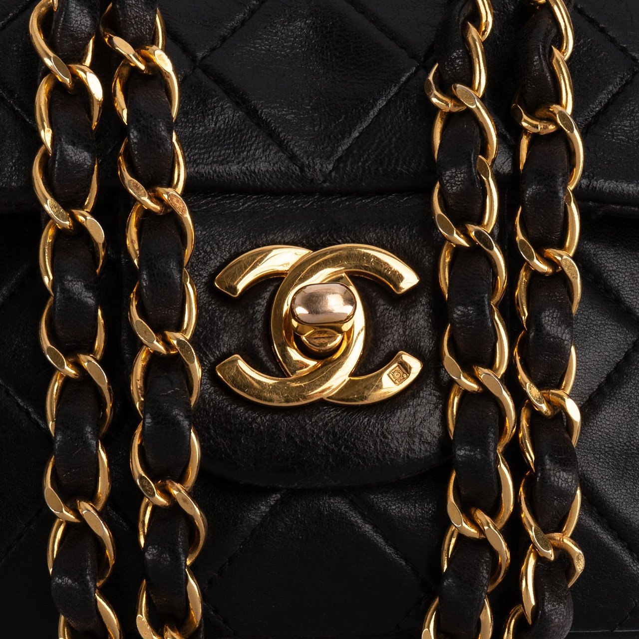 Chanel Quilted Lambskin 24K Gold Medium Double Flap Shoulder Bag Bruin