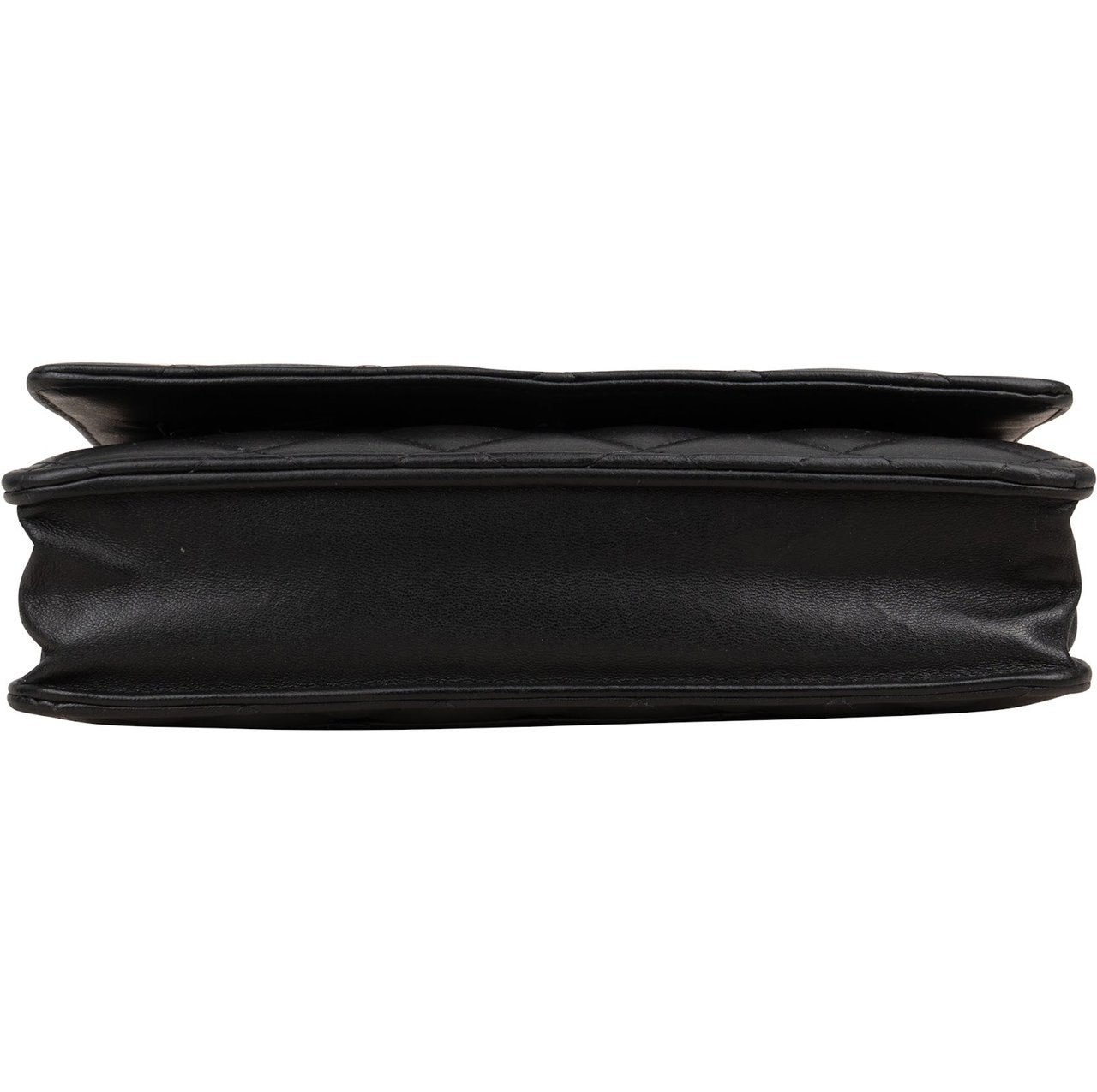 Chanel Quilted Lambskin Wallet on Chain Crossbody Bag Zwart
