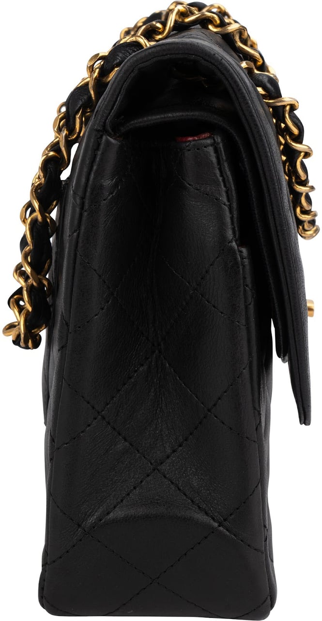Chanel Quilted Lambskin 24K Gold Double Flap Shoulder Bag Zwart