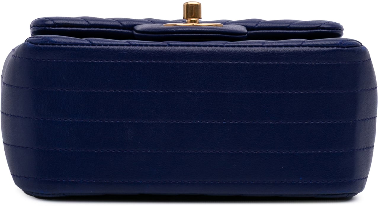 Chanel Mini Square Classic Chevron Lambskin Single Flap Blauw