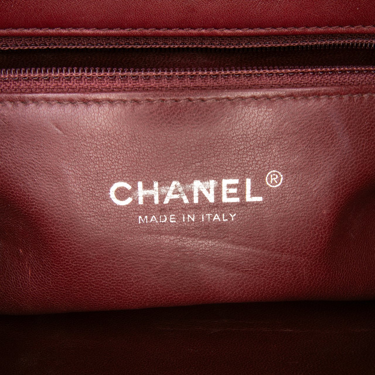 Chanel CC Stitched Calfskin Chain Flap Rood