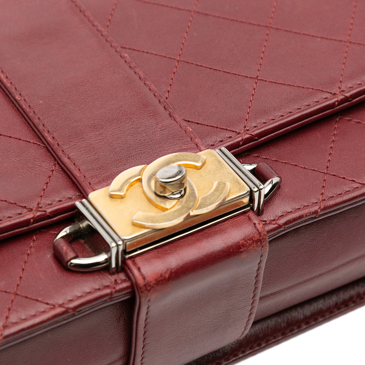 Chanel CC Stitched Calfskin Chain Flap Rood