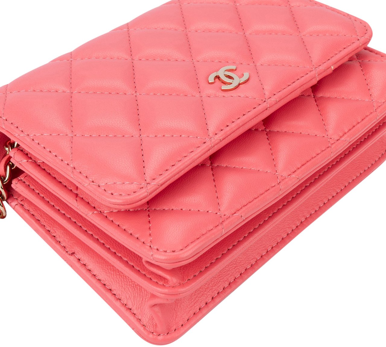 Chanel Chanel Quilted Lambskin Wallet On Chain Crossbody Bag Divers