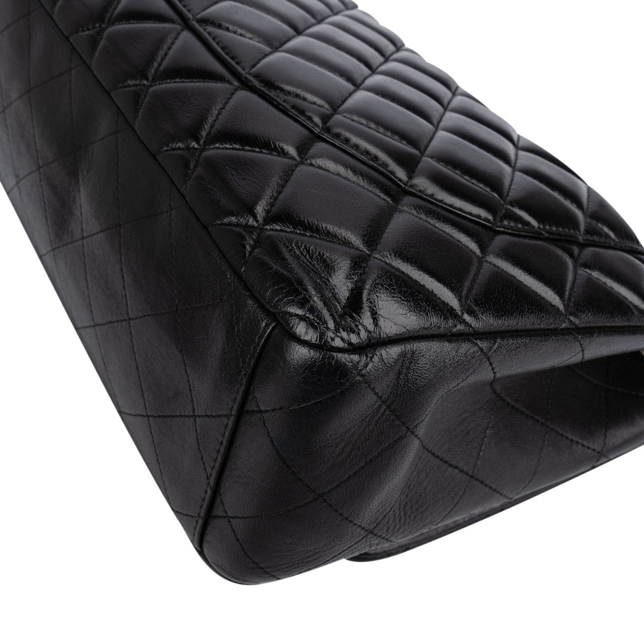 Chanel Quilted Lambskin Maxi Single Flap Crossbody Bag Zwart