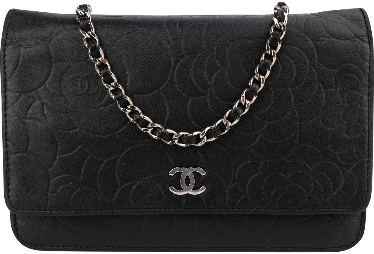 Chanel Camellia Embossed Wallet on Chain Crossbody Bag Zwart