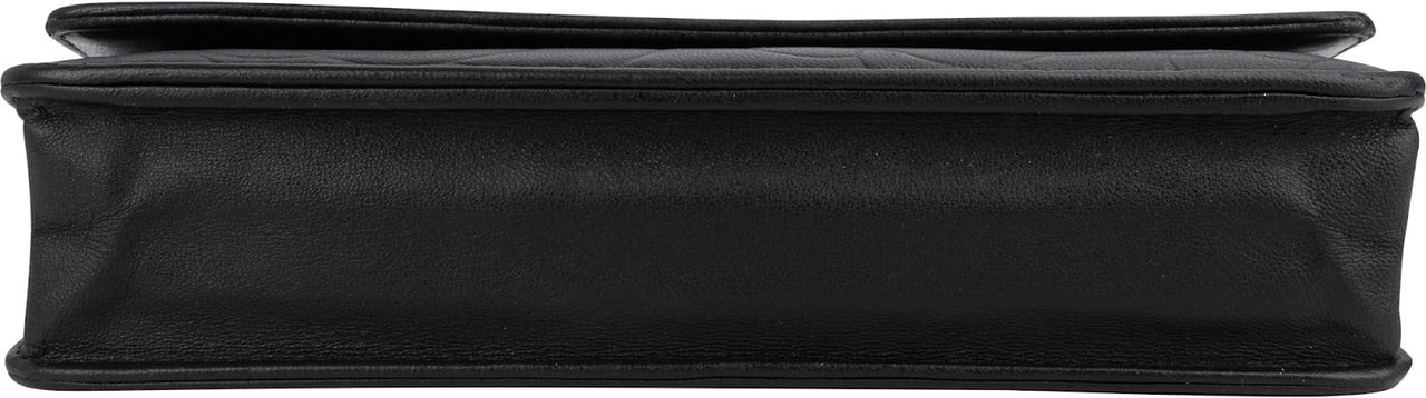 Chanel Camellia Embossed Wallet on Chain Crossbody Bag Zwart