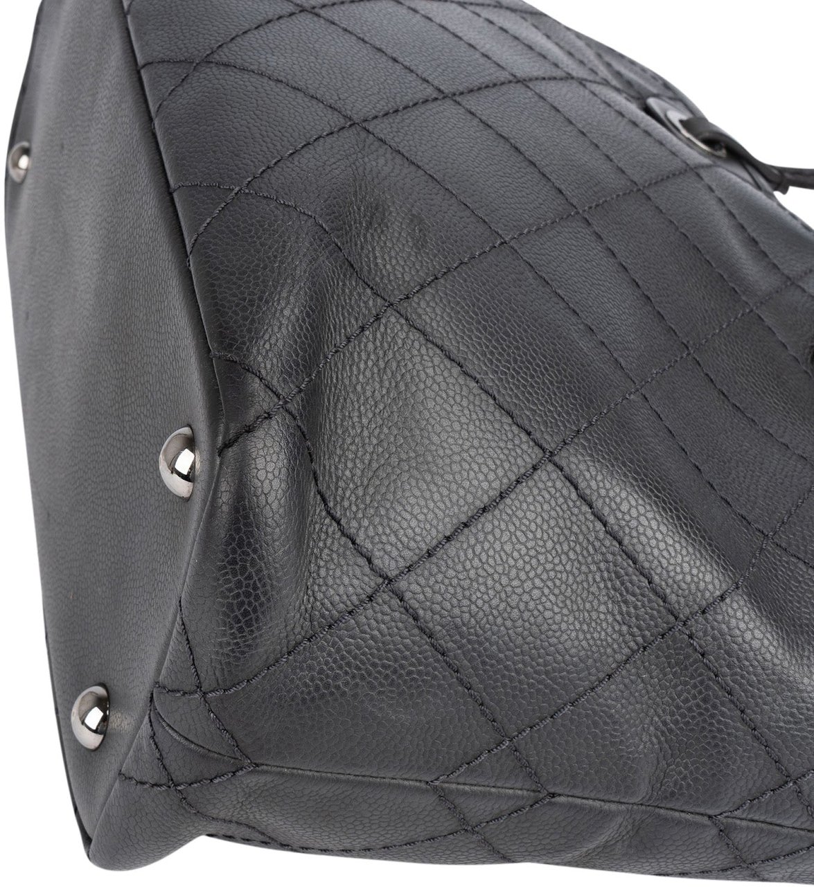 Chanel Chanel Caviar Leather On The Road Tote Shoulder Bag Zwart