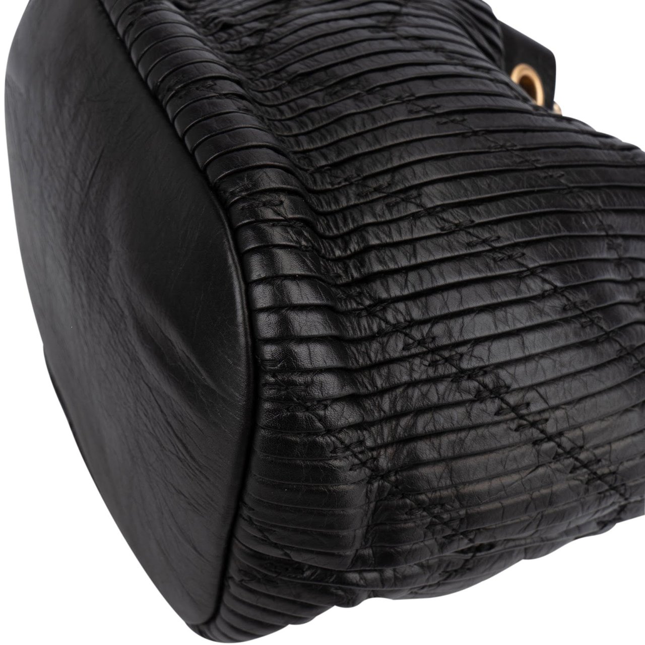 Chanel Pleated Calfskin Small Coco Pleats Drawstring Bucket Crossbody Bag Zwart