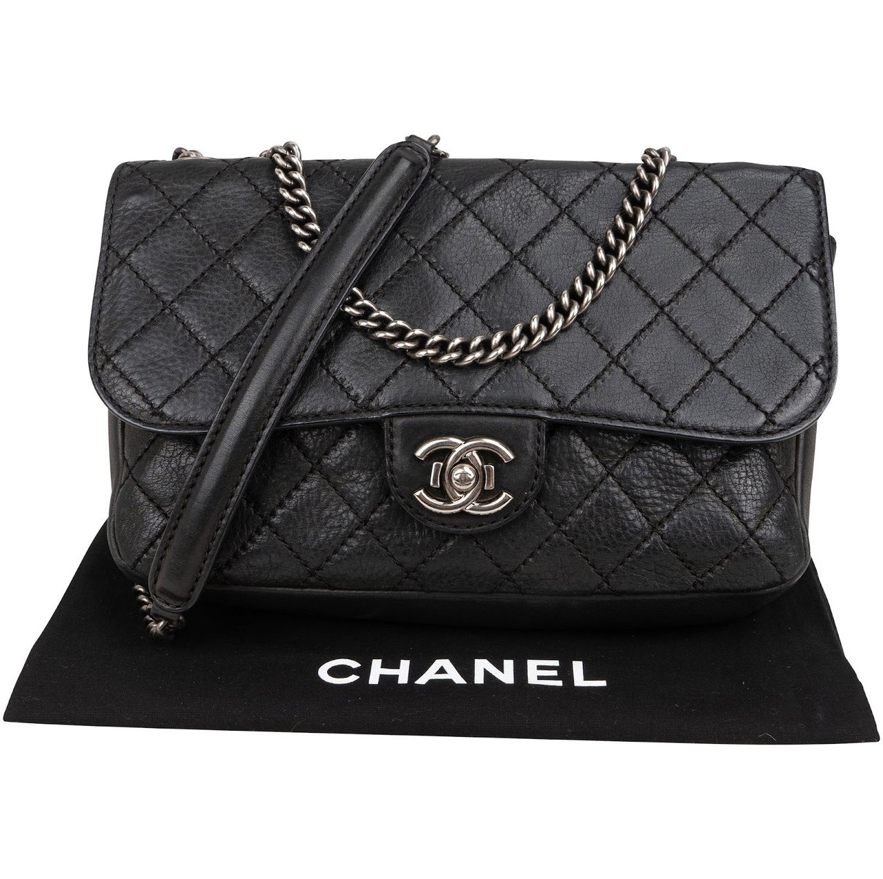 Chanel Chanel Quilted Calfskin Coco Sporran Single Flap Crossbody Bag Zwart