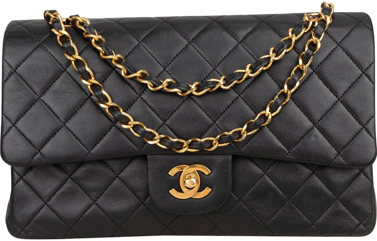 Chanel Chanel Quilted Lambskin 24K Gold Medium Double Flap Shoulder Bag Zwart