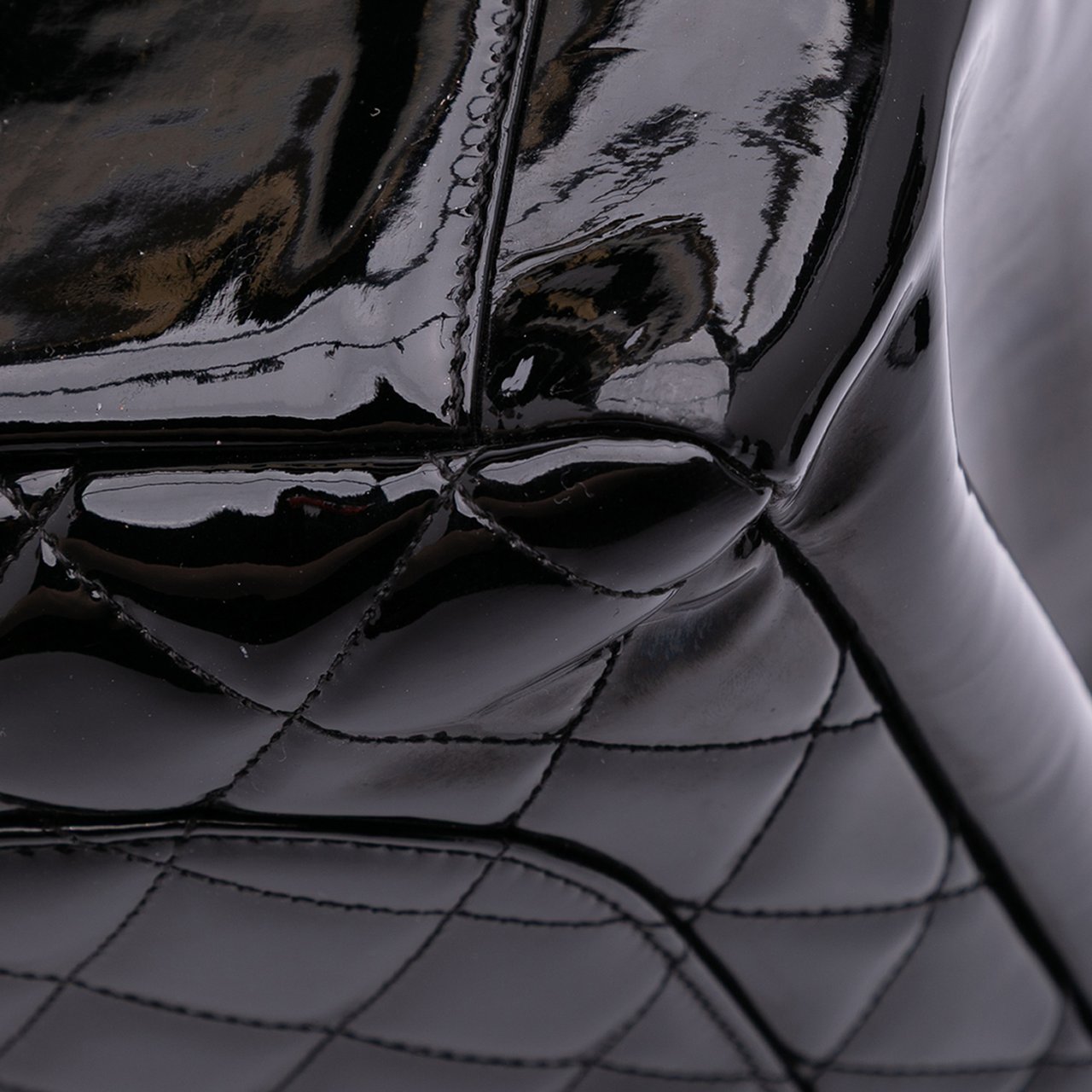 Chanel Patent Grand Shopping Tote Zwart