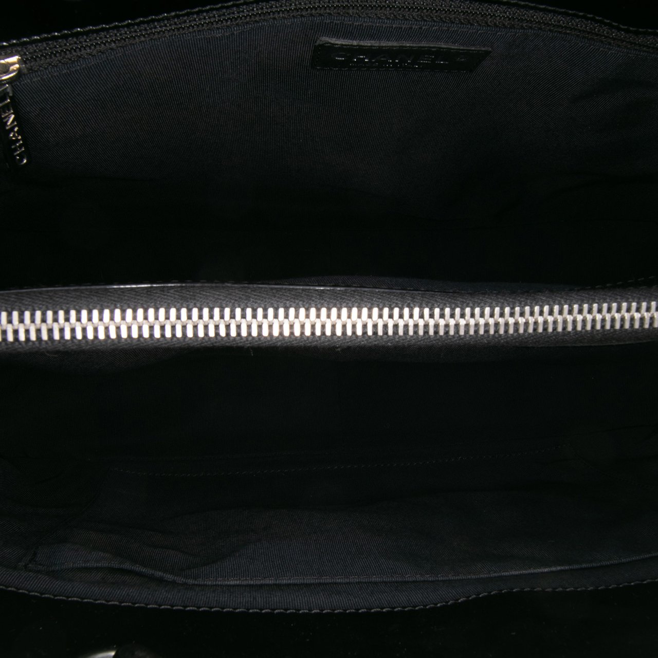 Chanel Patent Grand Shopping Tote Zwart